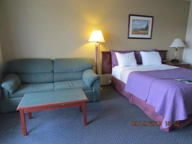 Imperial Motel 100 Mile House Exterior foto